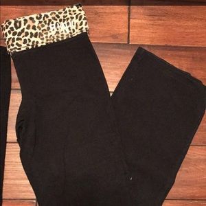 Victoria secret size medium short yoga pants